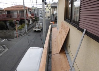 加古川市のカバー工事にともなうコンパネ補強